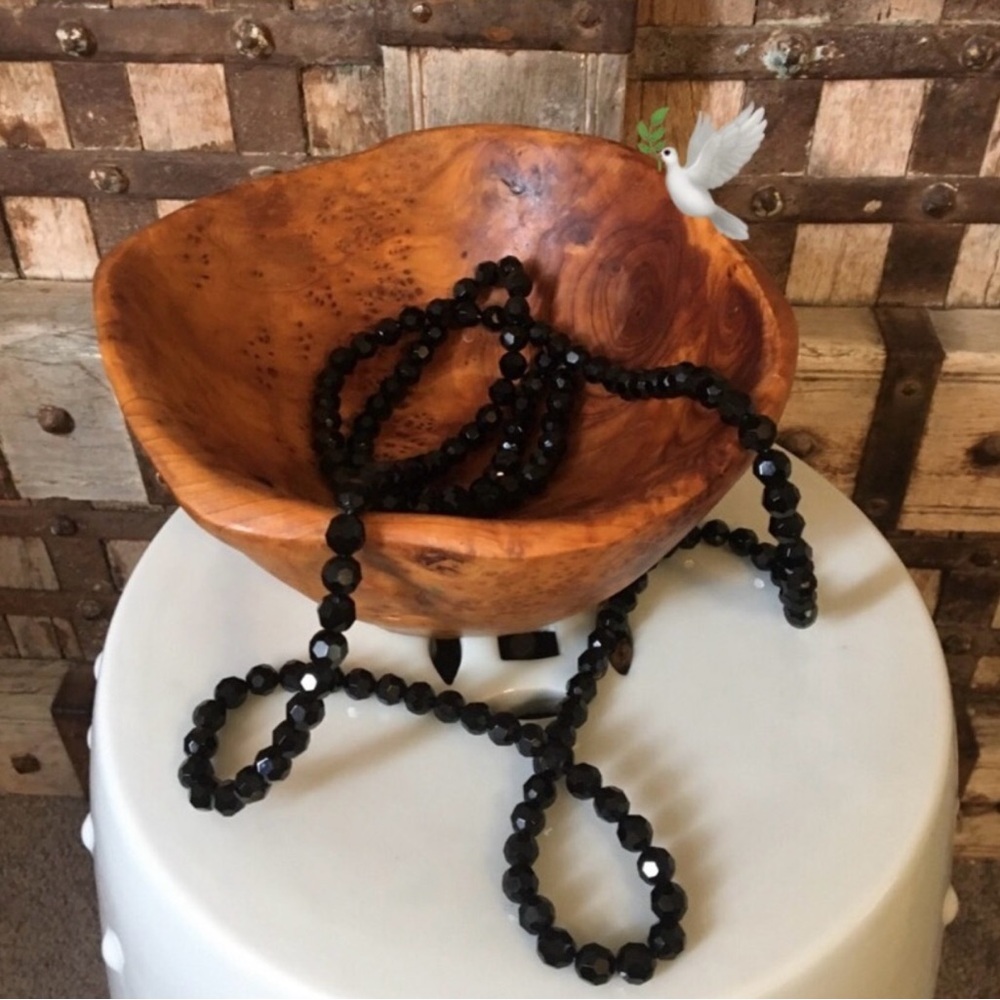 🌳🕊 black onyx necklace